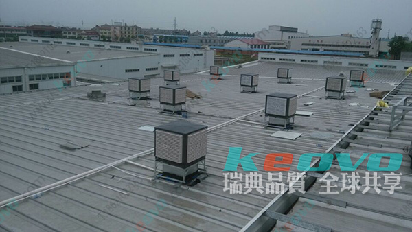 <a href=http://www.qwfootball.cn/22.html target='_blank'>冷風(fēng)機(jī)</a>屋頂安裝 冷風(fēng)機(jī)屋頂安裝